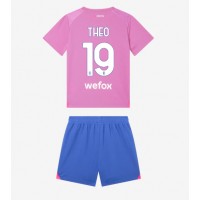 AC Milan Theo Hernandez #19 Replika babykläder Tredjeställ Barn 2023-24 Kortärmad (+ korta byxor)